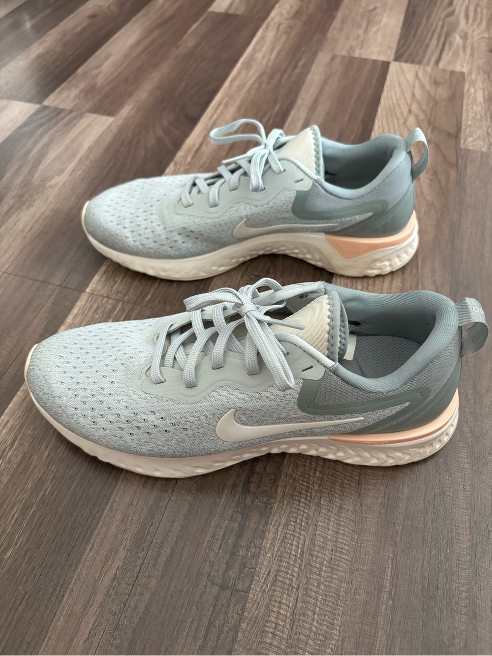 Nike odyssey react women's sneakers shoes